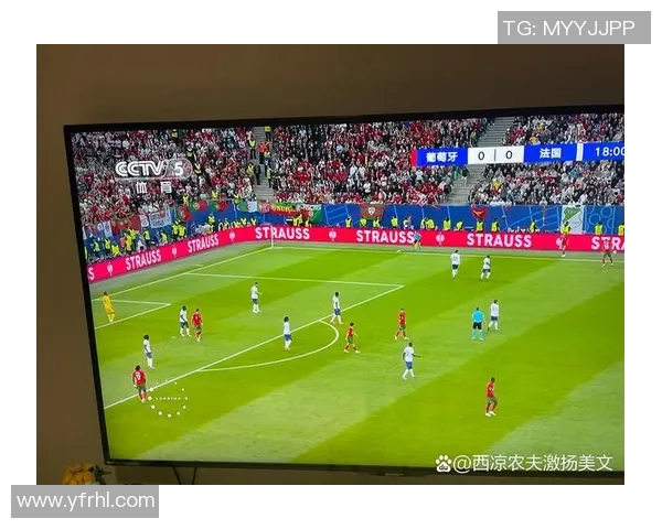 昔日足球传奇重聚一堂 再续绿茵激情与荣耀